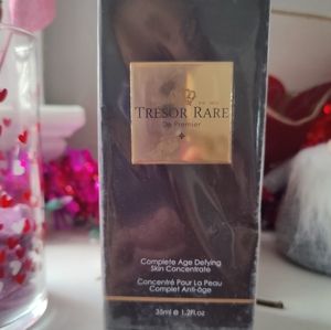 Tresor Rare Complete Age Defying Skin Concentrate